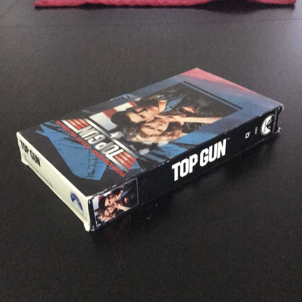 TOP GUN VHS. - Picture 7 of 11